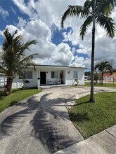 2445 SW 90th Ave in Miami, FL - Building Photo - Building Photo