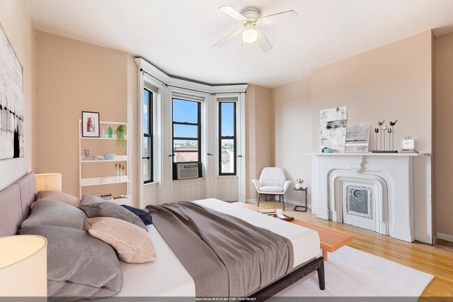 property at 809 Washington St