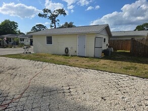 2915 36th Ave W in Bradenton, FL - Building Photo - Building Photo