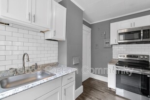 7 E Depew Ave in Buffalo, NY - Building Photo
