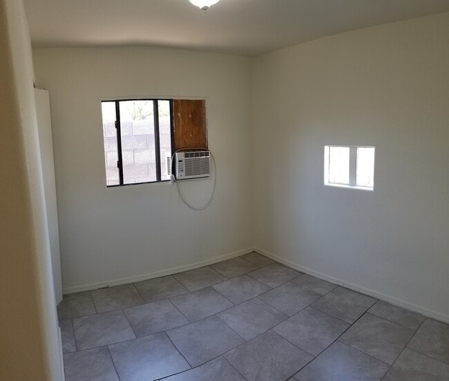 3239 E Fillmore St in Phoenix, AZ - Building Photo - Building Photo