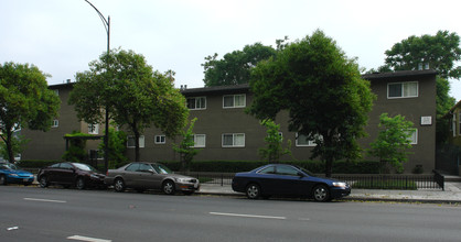 University Apartments in San Jose, CA - Building Photo - Building Photo