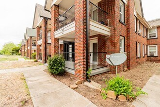 1405 NW 17th St in Oklahoma City, OK - Building Photo - Building Photo