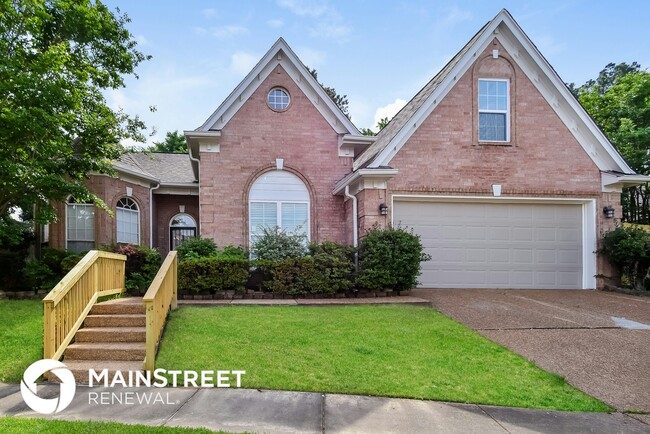 property at 5530 Millers Glen Ln