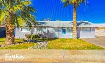 4606 W Rose Ln in Glendale, AZ - Building Photo