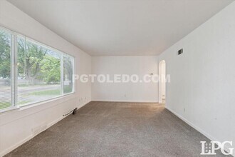 1109 Turner Ave in Toledo, OH - Building Photo - Building Photo