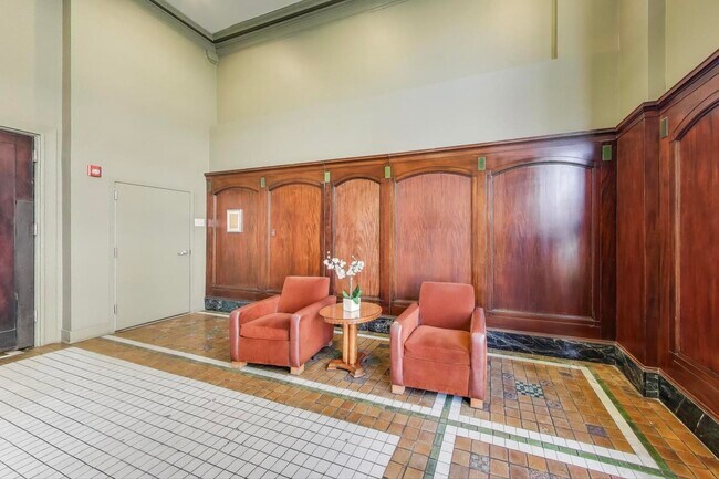 2303 S Michigan Ave in Chicago, IL - Building Photo - Building Photo