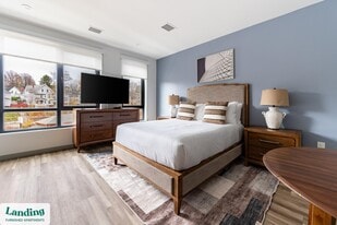 39 Railroad Ave in Haverhill, MA - Building Photo