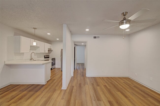 property at 800 Heights Blvd