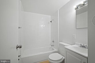 817 5th St in Baltimore, MD - Building Photo - Building Photo