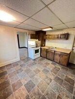 910 N 22nd Ave W in Duluth, MN - Building Photo