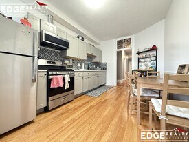 183 High St in Brookline, MA - Building Photo