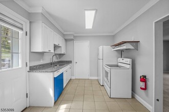 53 Academy St in Oxford, NJ - Building Photo - Building Photo