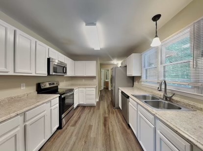 property at 11529 Mendora Dr