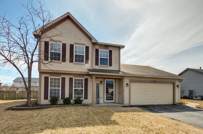 1504 Bluestem Ln in Minooka, IL - Building Photo - Building Photo