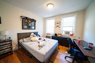 8 Selkirk Rd, Unit #1 in Boston, MA - Building Photo - Building Photo