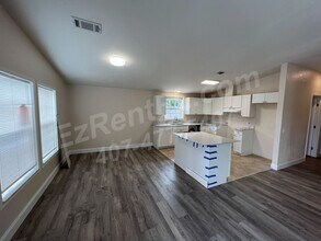 932 21st St in West Palm Beach, FL - Building Photo - Building Photo
