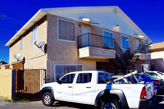 801 N Major Ave in Henderson, NV - Building Photo - Building Photo