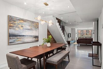 5 E 13th St in New York, NY - Building Photo - Building Photo