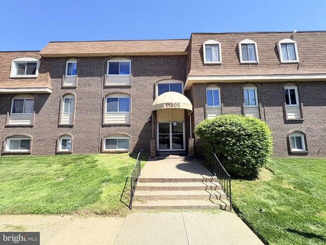 property at 11905 Tarragon Rd