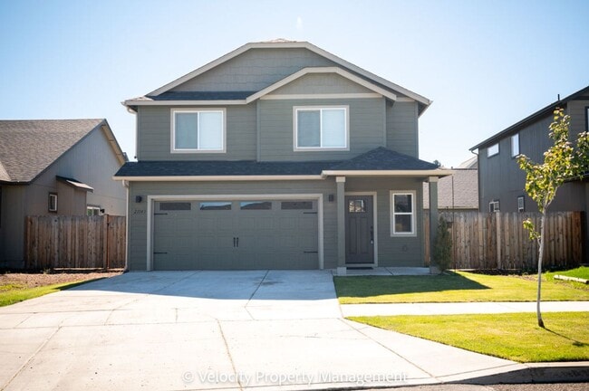 property at 21143 Darnel Ave