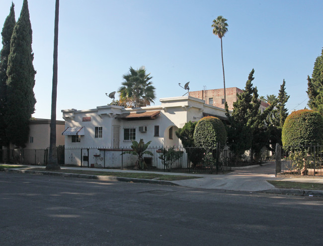 1631 N Kingsley Dr in Los Angeles, CA - Building Photo - Building Photo