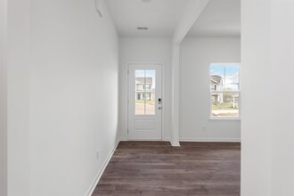 109 Kaley Ln in Lenoir City, TN - Building Photo - Building Photo