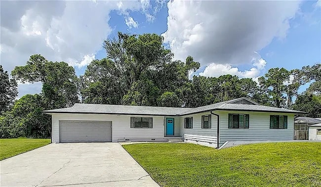 property at 4476 Fairview Ave