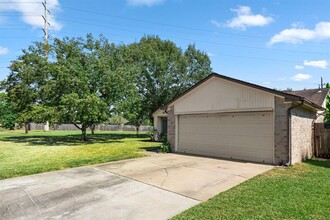 2915 Whetrock Ln in Sugar Land, TX - Building Photo - Building Photo