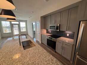 216 Flint Rdg Rd in San Marcos, TX - Building Photo - Building Photo