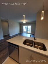 46338 Yale Rd in Chilliwack, BC - Building Photo - Building Photo