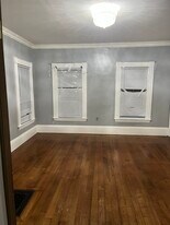 16 Abbott Pl in Brockton, MA - Building Photo