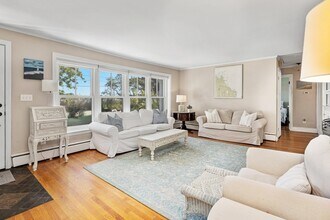 17 Musquashicut Ave in Scituate, MA - Building Photo - Building Photo