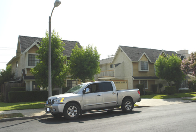 112-116 N 4th St in Alhambra, CA - Building Photo - Building Photo