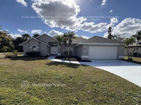 22 Cabello St in Punta Gorda, FL - Building Photo