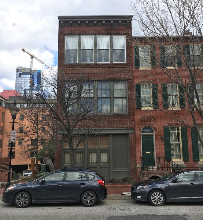 511 S Sharp St in Baltimore, MD - Foto de edificio