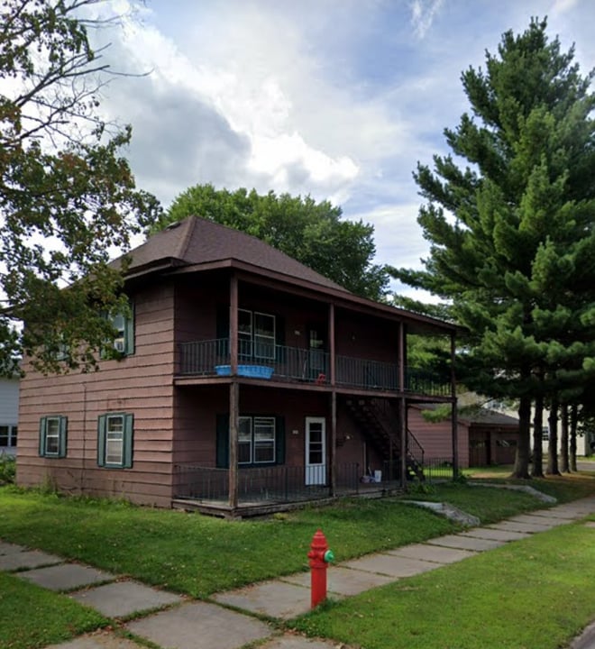 604 N Wilson Ave in Rice Lake, WI - Building Photo