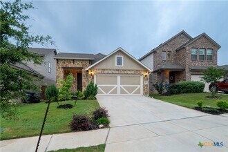 2089 Egret Ave in Canyon Lake, TX - Foto de edificio - Building Photo