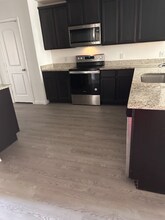 14141 Prospector Way in Elgin, TX - Building Photo - Building Photo