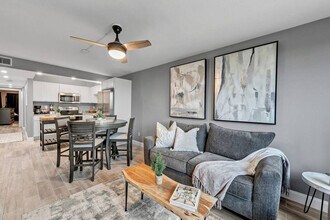 343 Gulf Shore Dr, Unit SI ID1502022P in Destin, FL - Building Photo - Building Photo