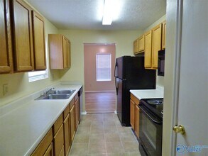 2714 9th Ave SW in Huntsville, AL - Building Photo - Building Photo