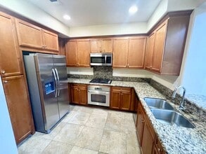 1721 Cripple Creek Dr in Chula Vista, CA - Building Photo - Building Photo