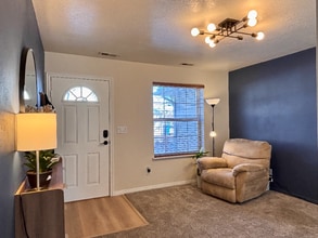 408 Spring Ln in Logan, UT - Building Photo - Building Photo