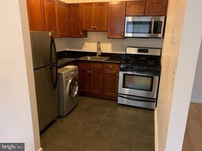 3107 Naylor Rd SE in Washington, DC - Building Photo - Building Photo