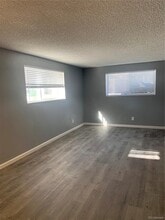 7625 Quincy E Ave, Unit 101 in Denver, CO - Building Photo - Building Photo