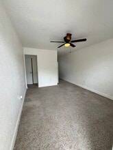 830 S A St, Unit A in Lake Worth Beach, FL - Foto de edificio - Building Photo