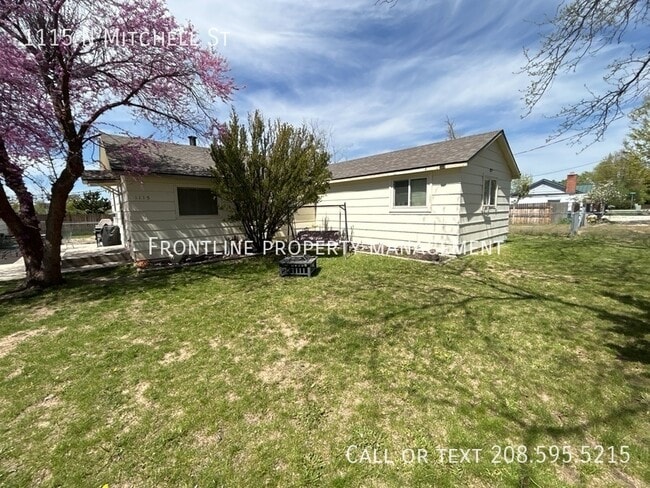 property at 1115 N Mitchell St