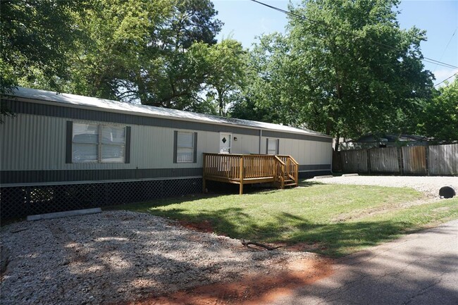 property at 11404 Underwood St
