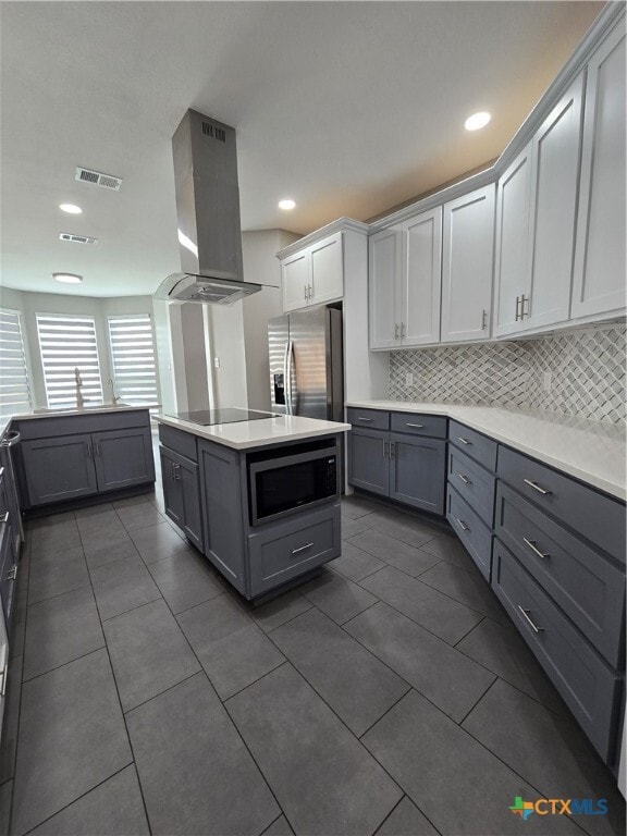 property at 2850 Bent Tree Dr