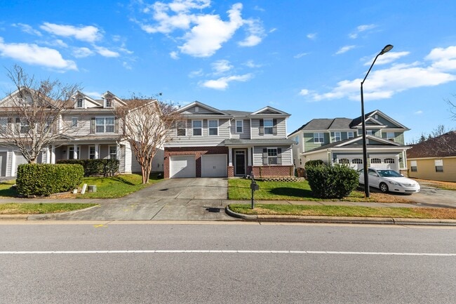 5023 Lake Grove Blvd in Cary, NC - Building Photo - Building Photo